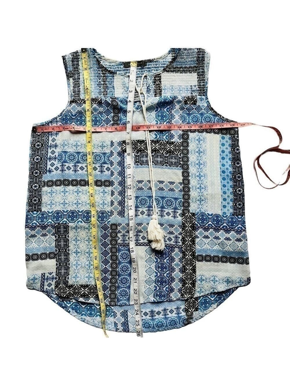 Suzy Shier Blue Geometric Zellige Print Boho Sleeveless Top with Shirring Size M - Picture 11 of 12